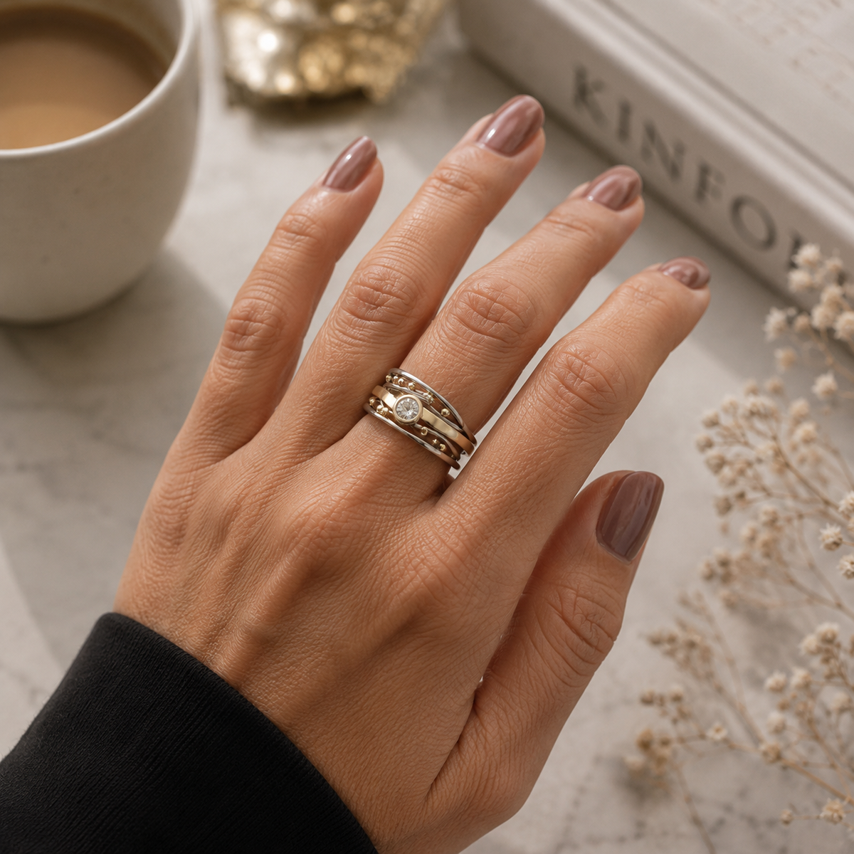 Vintage Ring mit Goldeinlage