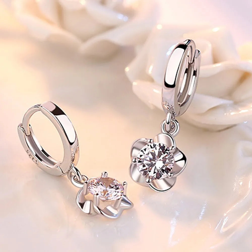 Ohrringe aus Sterlingsilber mit lila und weißem Zirkon