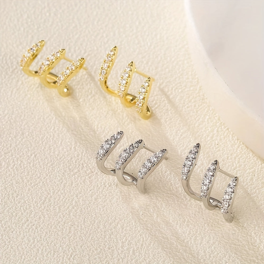 Elegante Ohrringe mit Strass und Drei-Krallen-Fassung